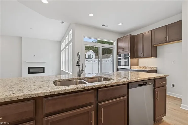 2200 VENTURE WAY B, SUFFOLK, VA, 23434, Suffolk, VA 23434