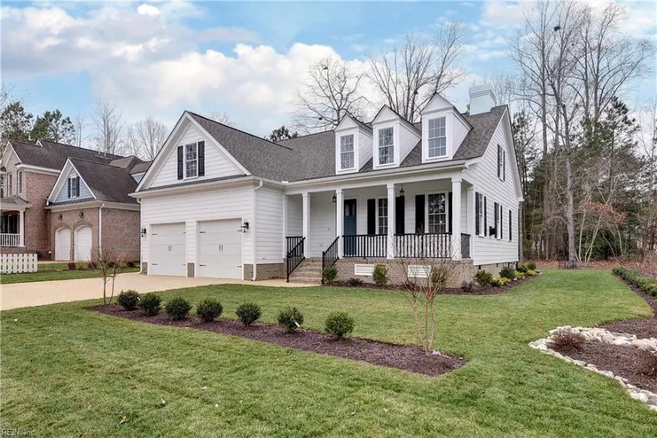 155 RED BERKSHIRE, WILLIAMSBURG, VA, 231..., Williamsburg, VA 23188