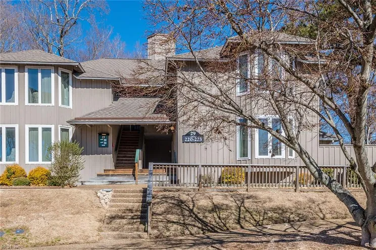 220 PADGETTS ORDINARY, WILLIAMSBURG, VA,..., Williamsburg, VA 23185
