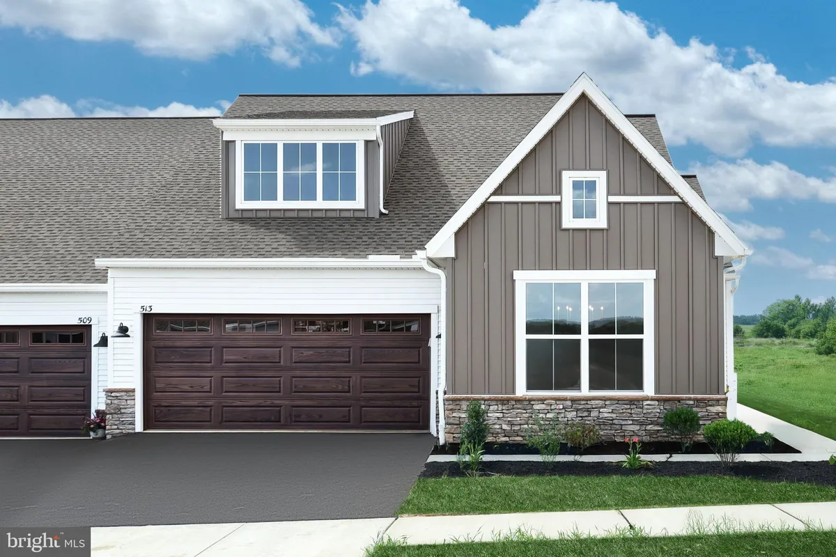 Property Slideshow image 1 of 21 | 513 stone gate blvd, Annville, PA, 17003