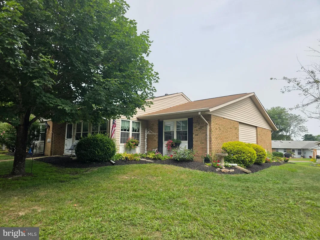 Property Slideshow image 1 of 12 | 83b cambridge cir, Manchester, NJ, 08759