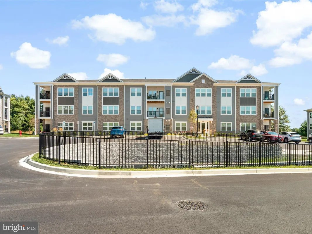 Property Slideshow image 1 of 35 | 42 liberty rd d, Sykesville, MD, 21784