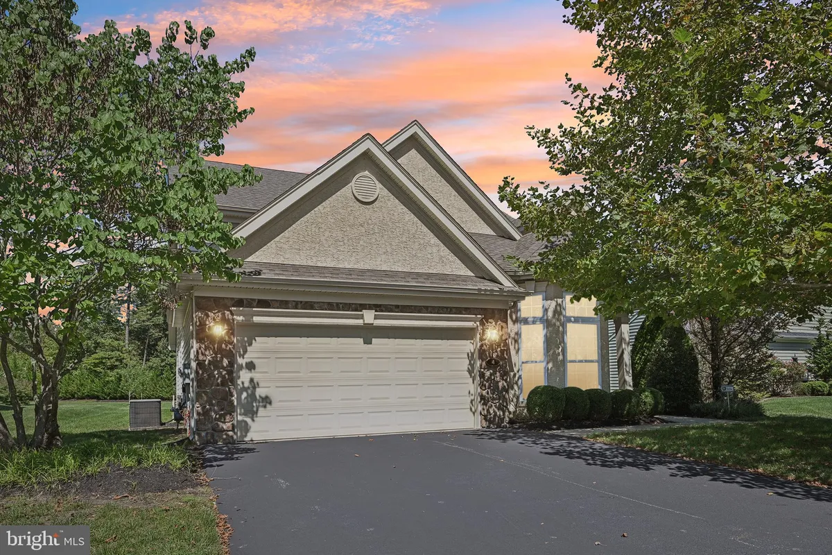 Property Slideshow image 1 of 57 | 4 woodcrest ct, Berlin, NJ, 08009