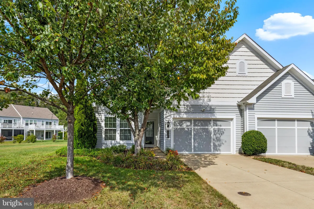 Property Slideshow image 1 of 37 | 132 hyannis pl, Fredericksburg, VA, 22406