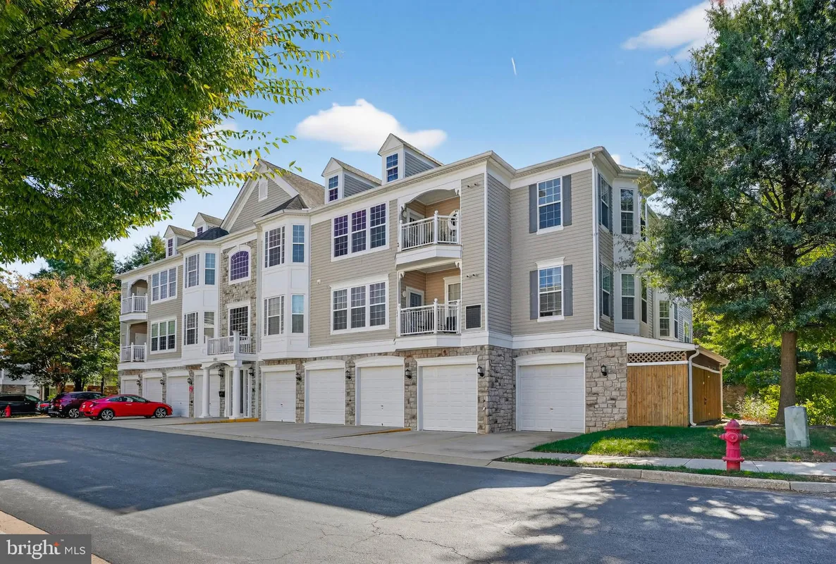 Property Slideshow image 1 of 42 | 901 noah winfield ter unit 102, Annapolis, MD, 21409