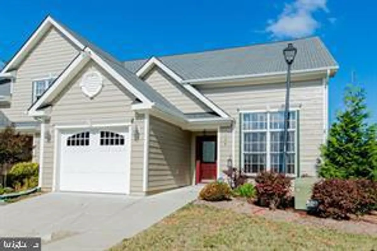 Property Slideshow image 1 of 1 | 108 dulles st, La Plata, MD, 20646