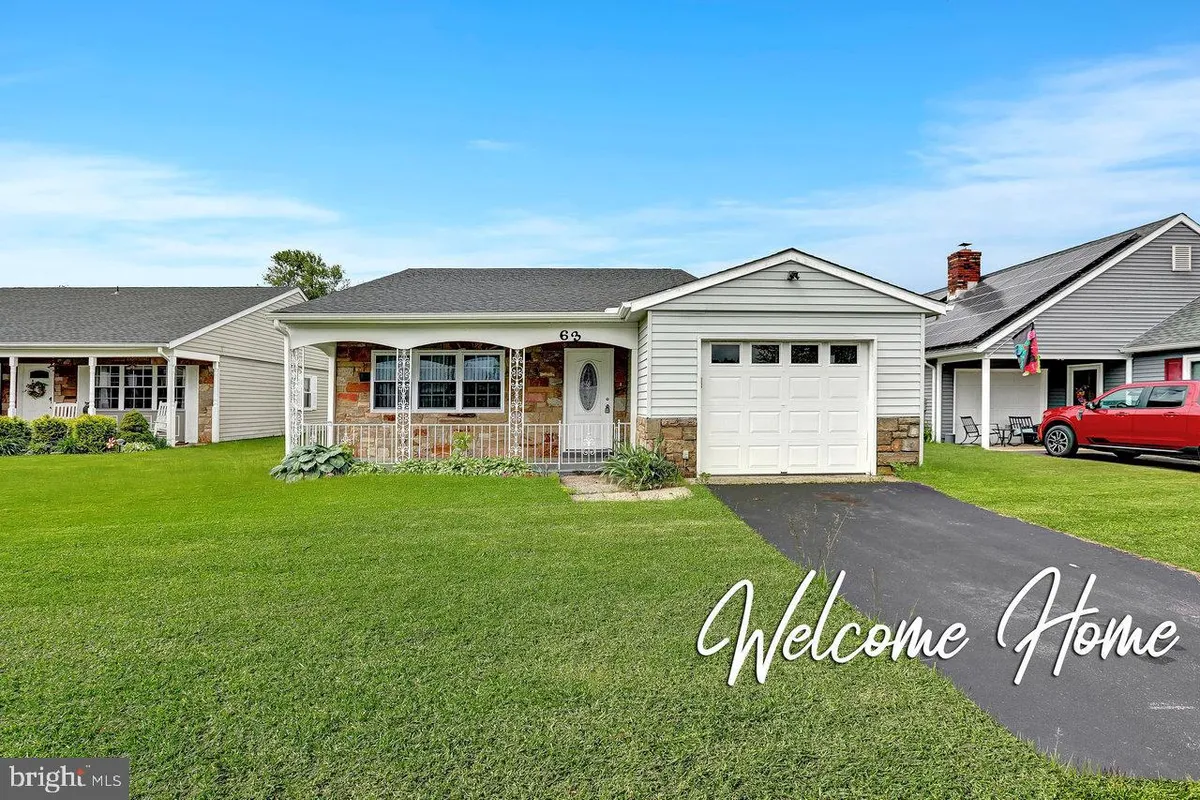 Property Slideshow image 1 of 20 | 63 marlborough dr, Southampton, NJ, 08088