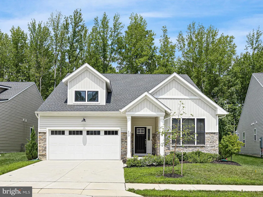 Property Slideshow image 1 of 28 | 632 mayfield falls dr, Newark, DE, 19702