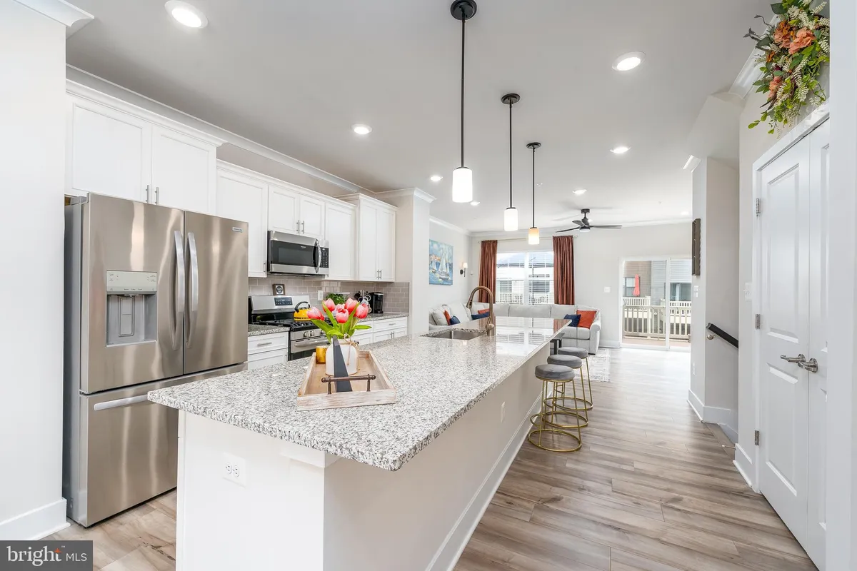 Property Slideshow image 1 of 47 | 824 teacher mitchell rd, Glen Burnie, MD, 21060