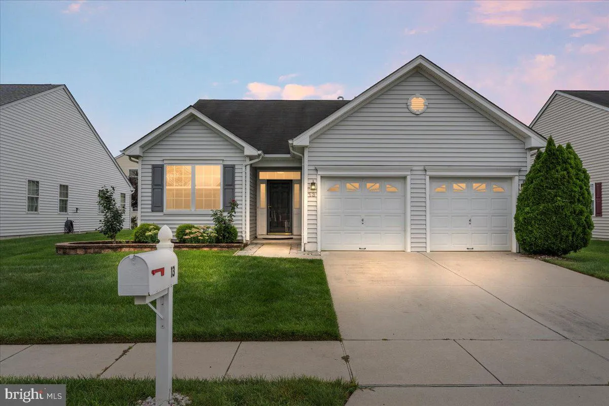 Property Slideshow image 1 of 25 | 13 pleasant valley dr, Sewell, NJ, 08080