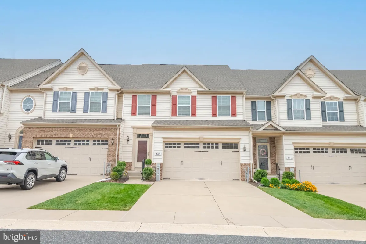 Property Slideshow image 1 of 64 | 309 lennox dr, Fallston, MD, 21047