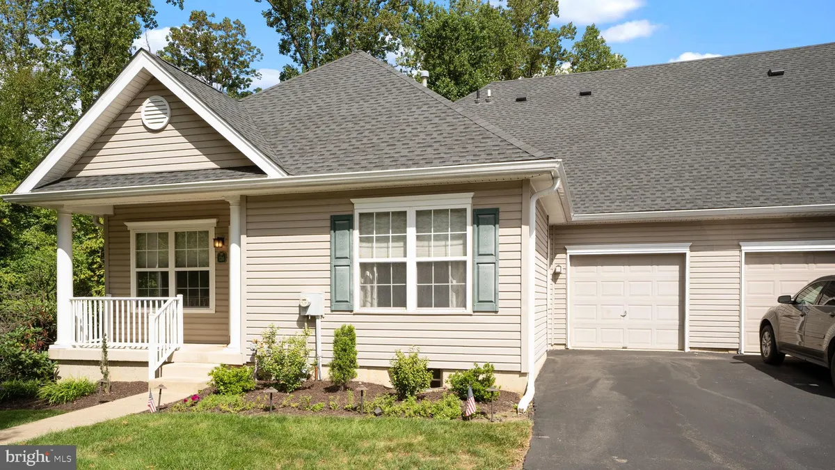 Property Slideshow image 1 of 43 | 120 liberty dr, Bensalem, PA, 19020