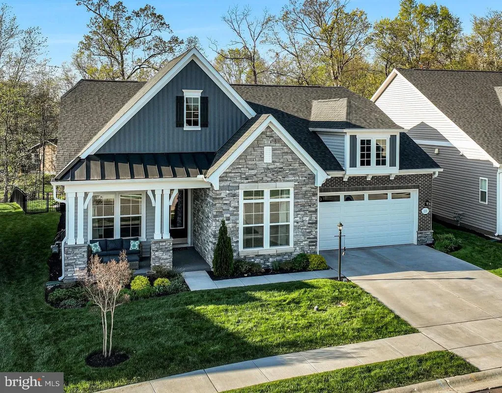 Property Slideshow image 1 of 78 | 215 rustic wood dr, Gettysburg, PA, 17325