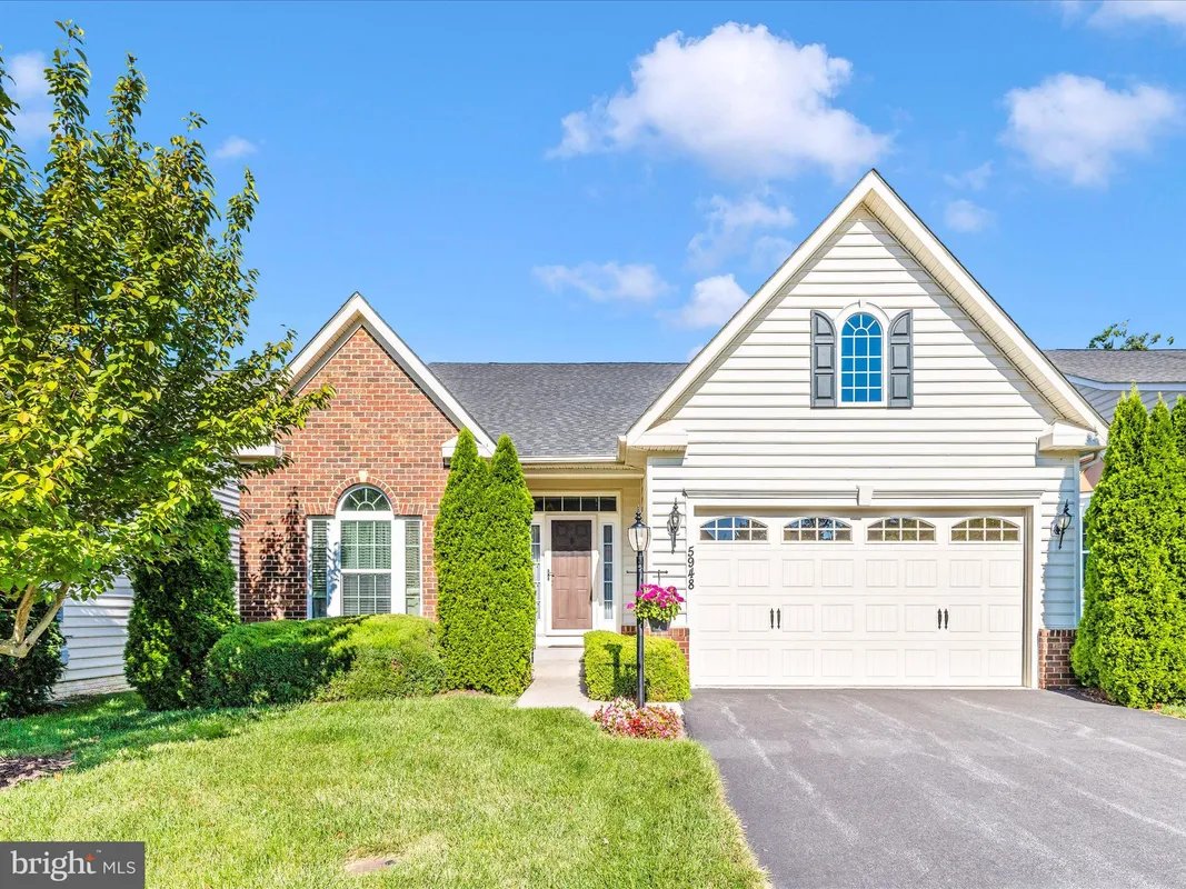 Property Slideshow image 1 of 60 | 5948 jacobean pl, New Market, MD, 21774