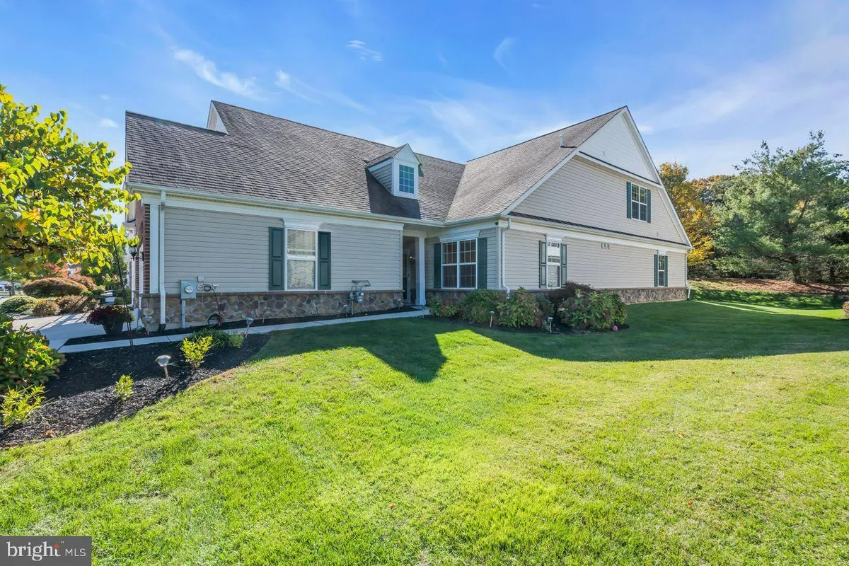 Property Slideshow image 1 of 31 | 239 sparrow dr, Hamilton, NJ, 08690