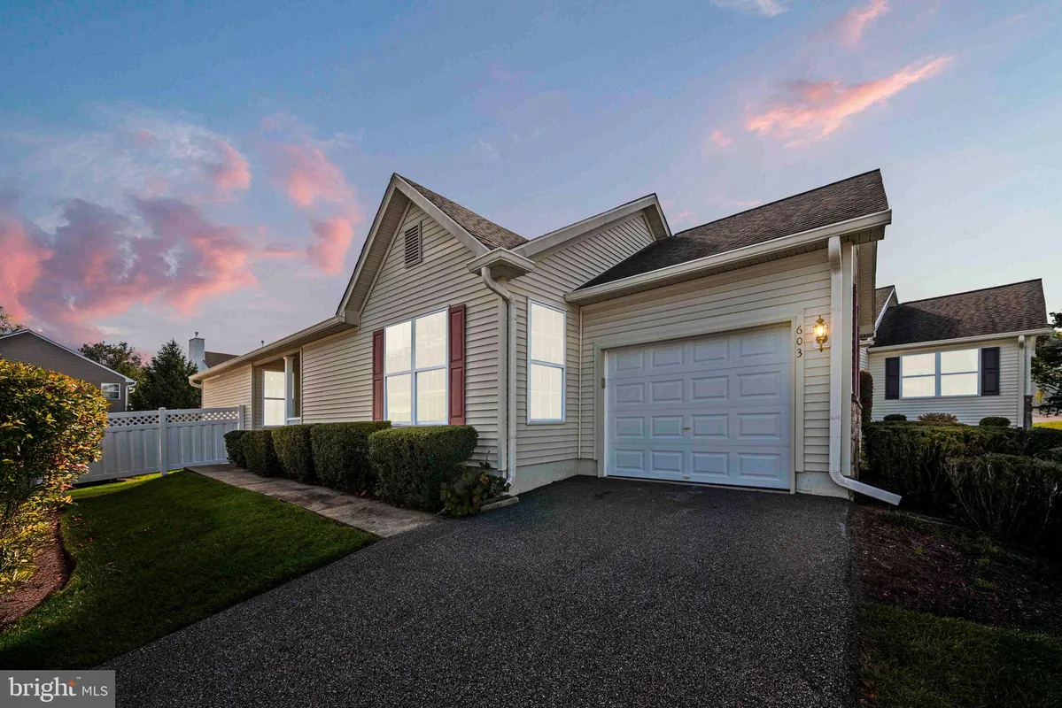 Property Slideshow image 1 of 43 | 603 w gray fox ln, Glen Mills, PA, 19342