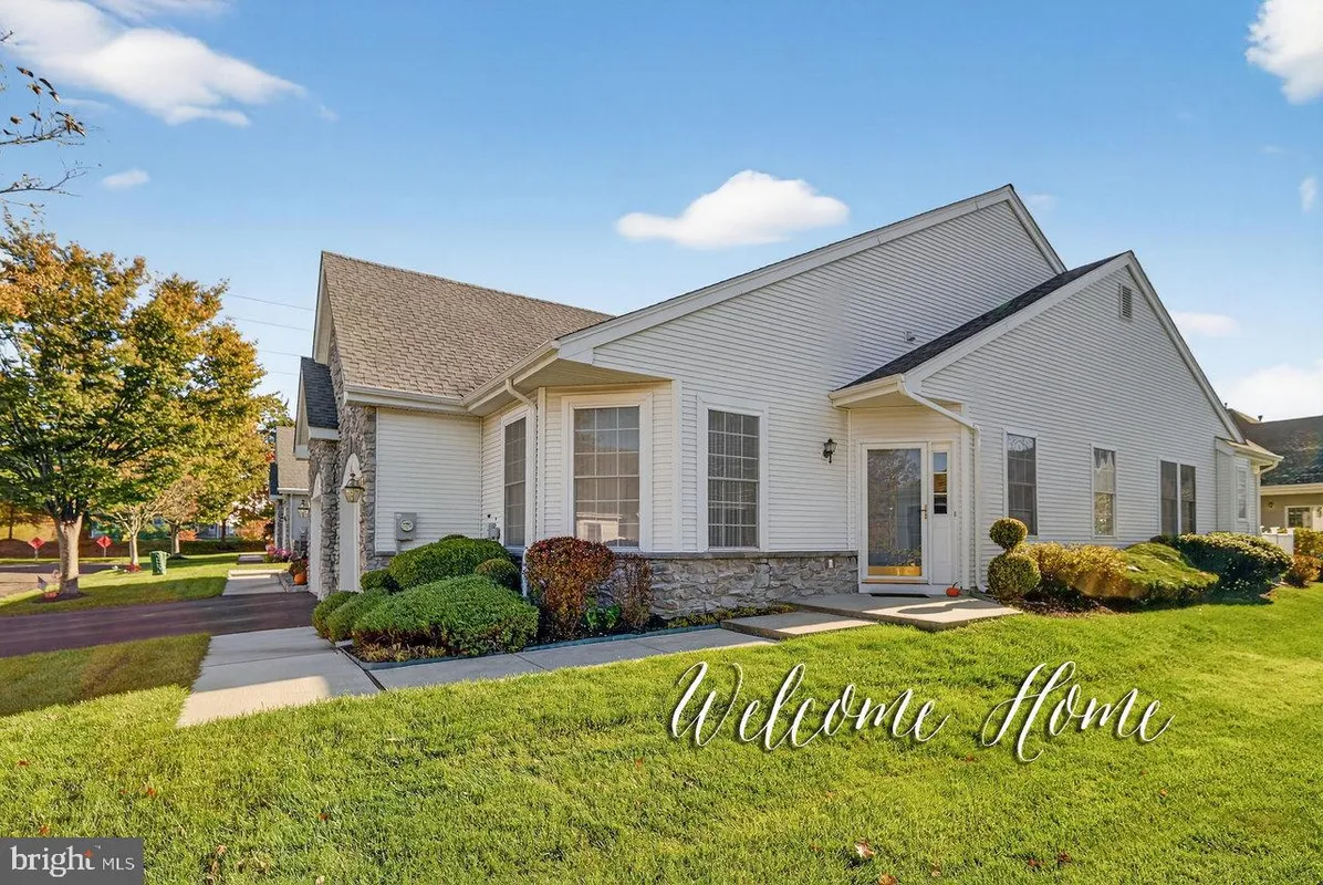 Property Slideshow image 1 of 24 | 147 burholme dr, Hamilton, NJ, 08691