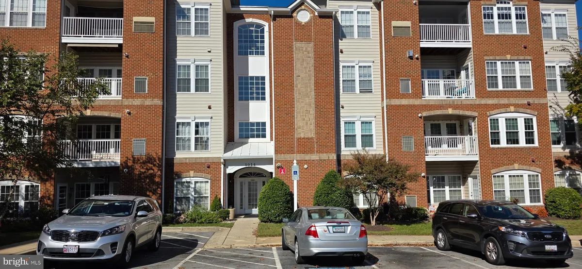 Property Slideshow image 1 of 14 | 1014 samantha ln apt 102, Odenton, MD, 21113