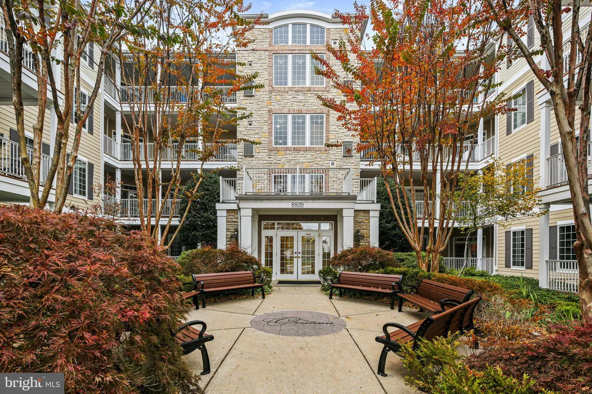 Property Slideshow image 1 of 33 | 8820 shining oceans way unit 207, Columbia, MD, 21045
