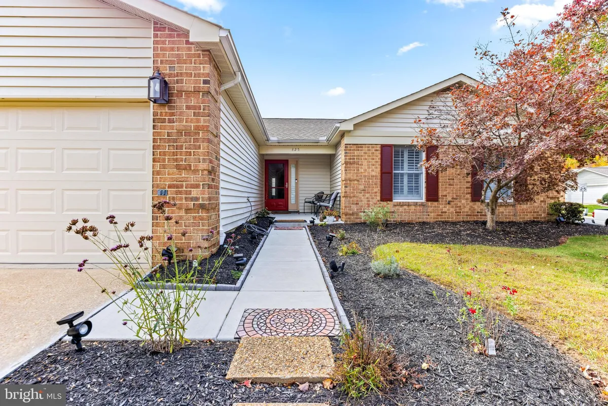 Property Slideshow image 1 of 33 | 825 coxswain way, Annapolis, MD, 21401