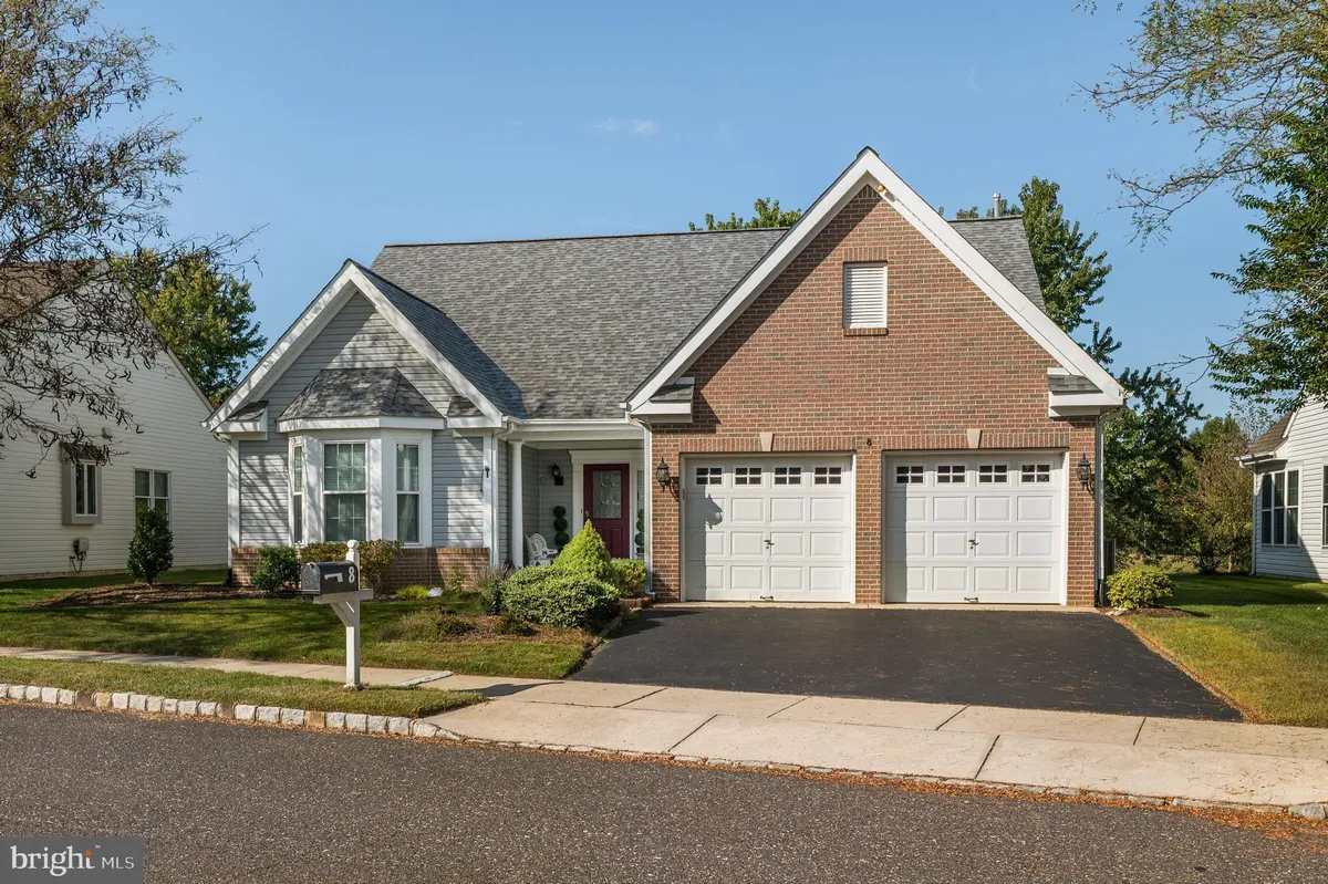 Property Slideshow image 1 of 41 | 8 jonquil pl, Marlton, NJ, 08053