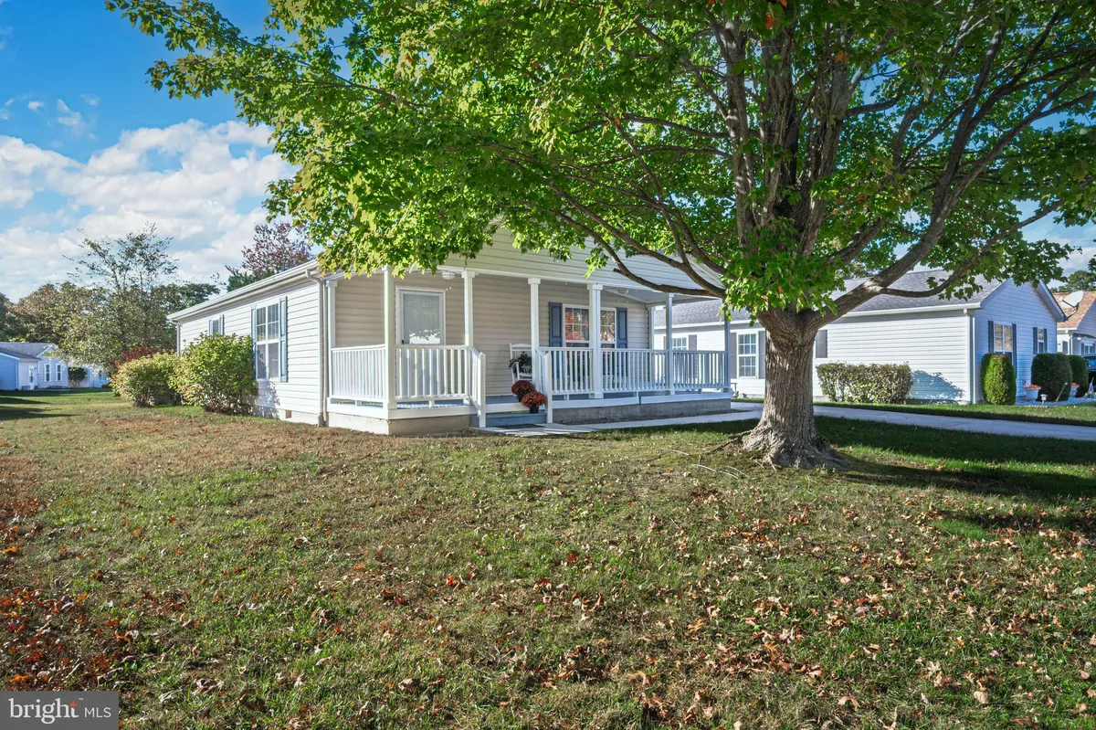 Property Slideshow image 1 of 23 | 94 baltusrol dr, Mays Landing, NJ, 08330