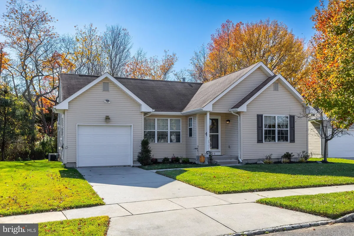 Property Slideshow image 1 of 20 | 730 chickory trl, Mullica Hill, NJ, 08062