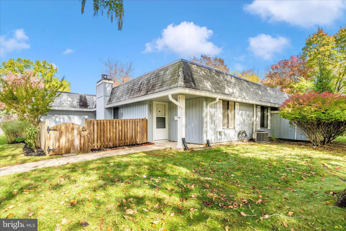 Property Slideshow image 1 of 78 | 3101 farnborough ct # 257b, Silver Spring, MD, 20906