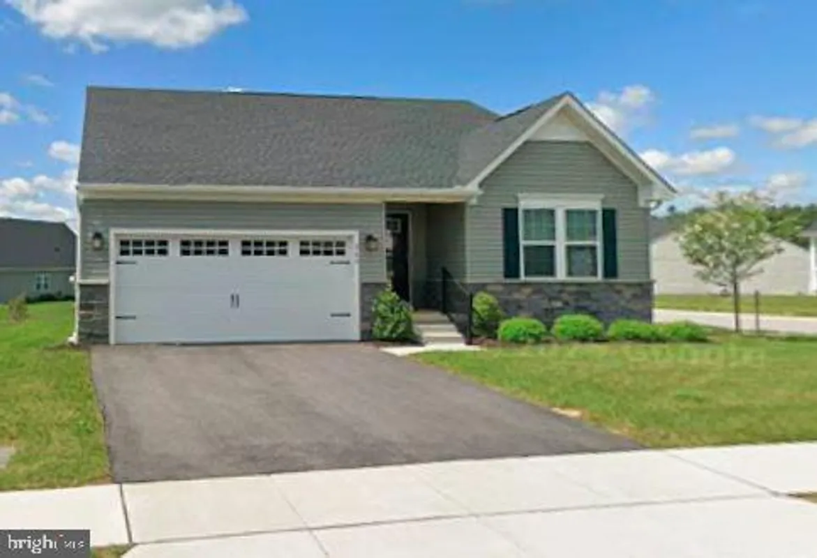 Property Slideshow image 1 of 3 | 260 letitia manor dr, West Grove, PA, 19390