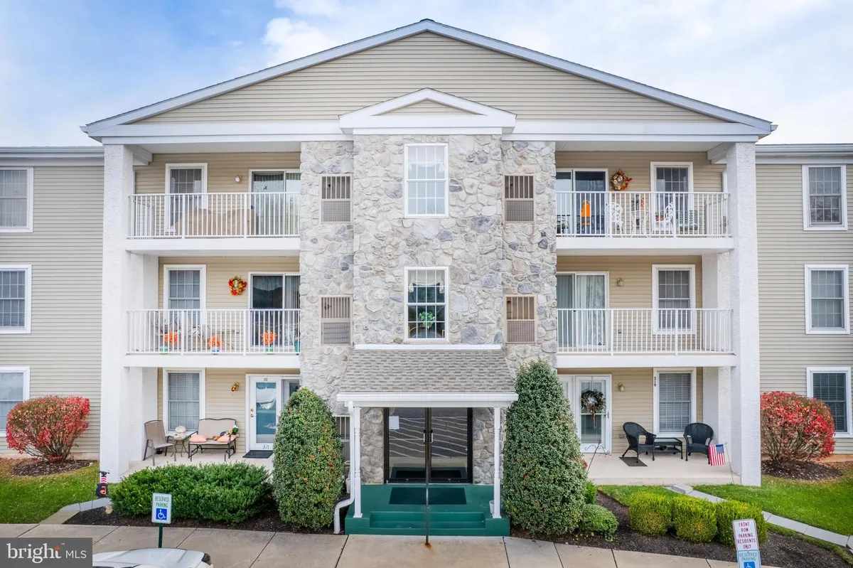 Property Slideshow image 1 of 37 | 307 brandon rd, West Norriton, PA, 19403