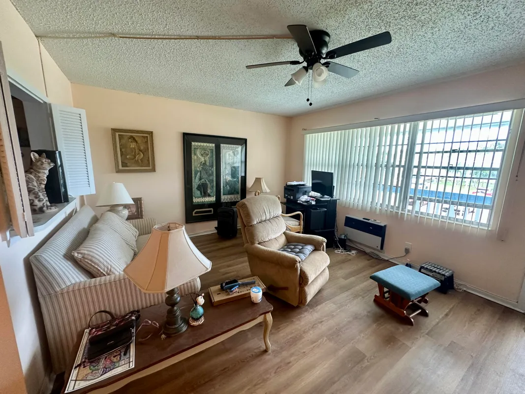 Property Slideshow image 1 of 14 | 522 tilford x, Deerfield Beach, FL, 33442