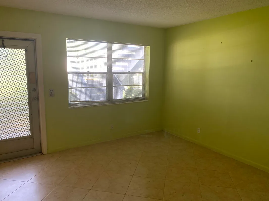 Property Slideshow image 1 of 40 | 95 cambridge e unit e, West Palm Beach, FL, 33417