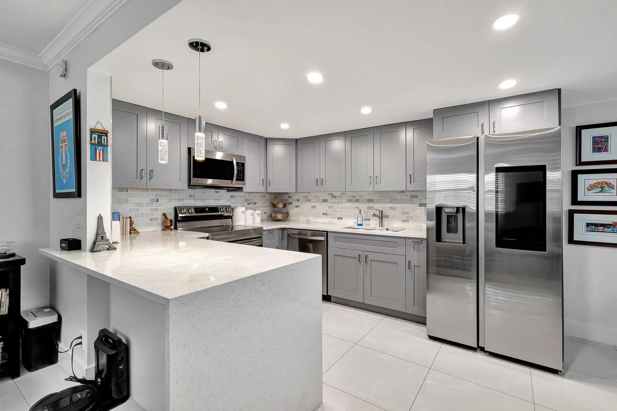 Property Slideshow image 1 of 49 | 262 tuscany e unit e, Delray Beach, FL, 33446