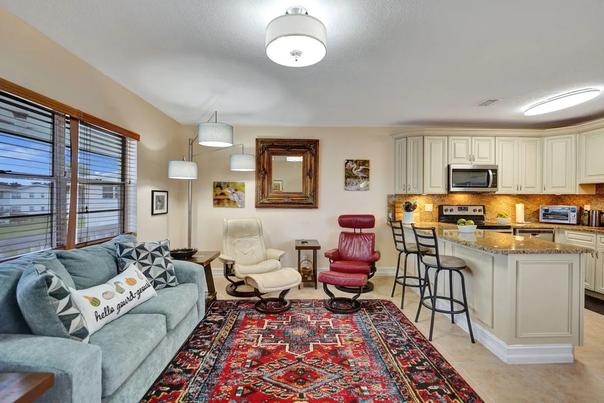 Property Slideshow image 1 of 45 | 116 easthampton e unit e, West Palm Beach, FL, 33417