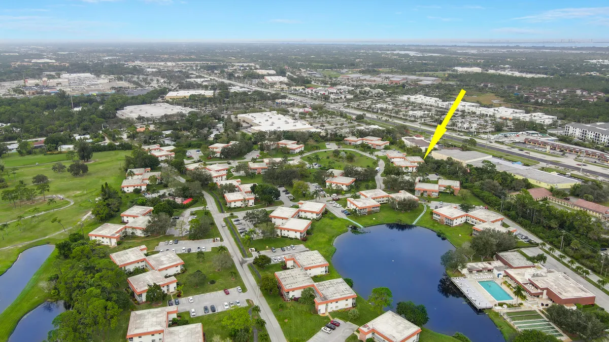 Property Slideshow image 1 of 25 | 1225 nw 21st st 3405, Stuart, FL, 34994