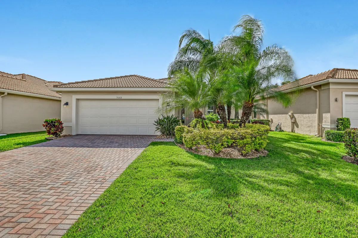 Property Slideshow image 1 of 40 | 9068 clearhill rd, Boynton Beach, FL, 33473