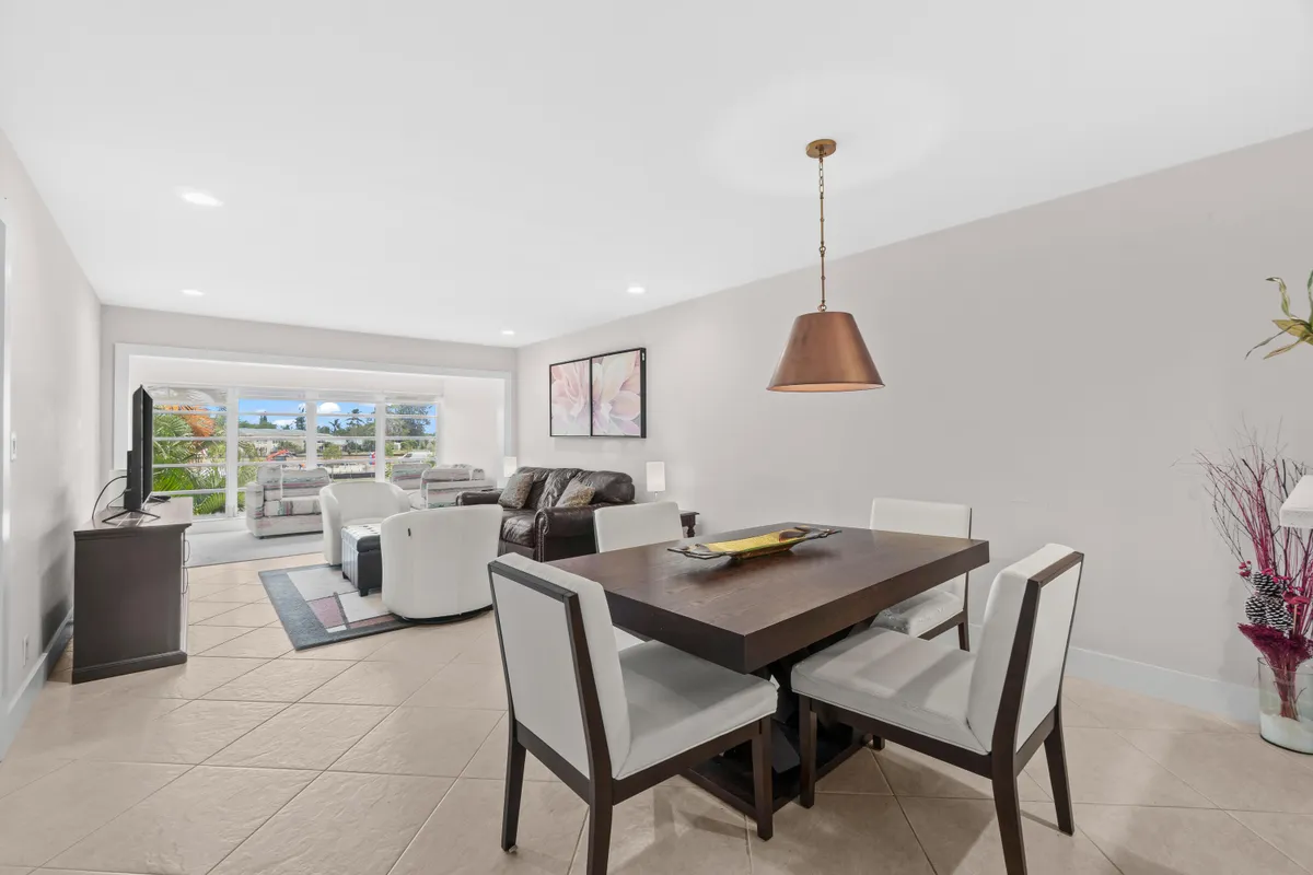 Property Slideshow image 1 of 45 | 5656 via delray b, Delray Beach, FL, 33484