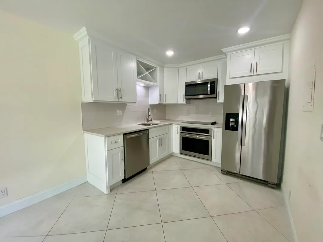 Property Slideshow image 1 of 42 | 296 burgundy g, Delray Beach, FL, 33484