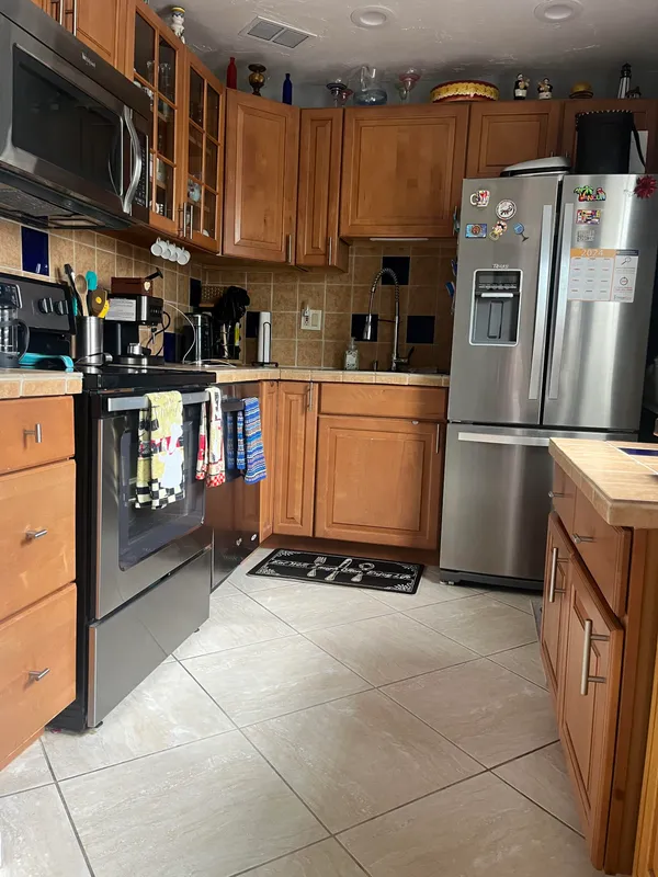 Property Slideshow image 1 of 17 | 462 normandy j, Delray Beach, FL, 33484