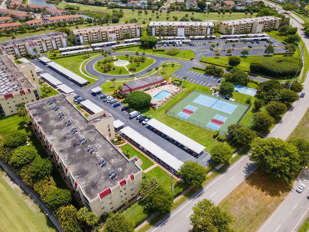 Property Slideshow image 1 of 32 | 23247 barwood ln 101, Boca Raton, FL, 33428