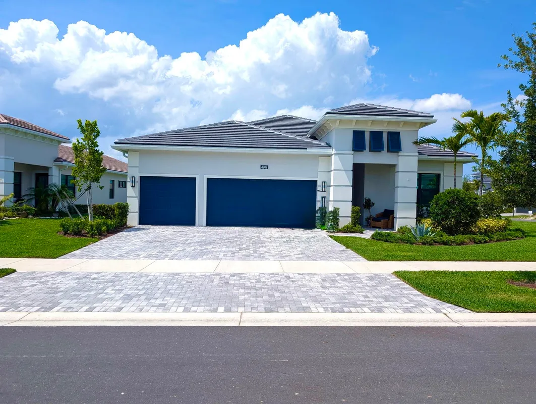 Property Slideshow image 1 of 111 | 4907 saint armands way, Westlake, FL, 33470