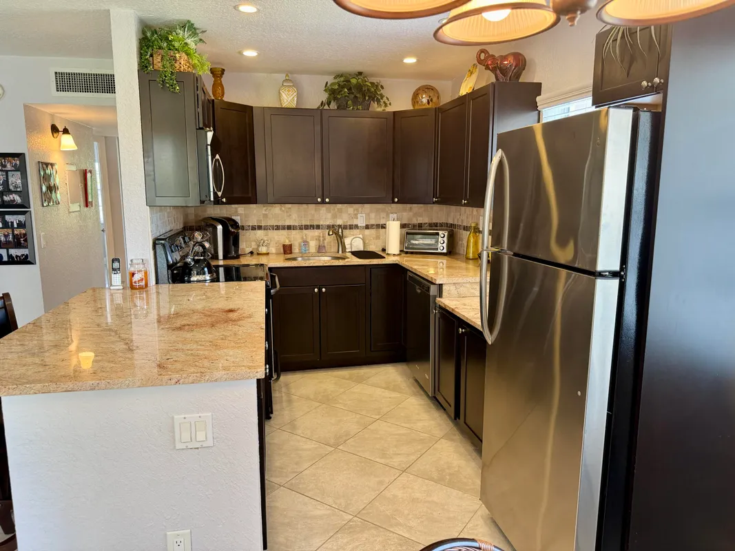 Property Slideshow image 1 of 24 | 478 capri j, Delray Beach, FL, 33484