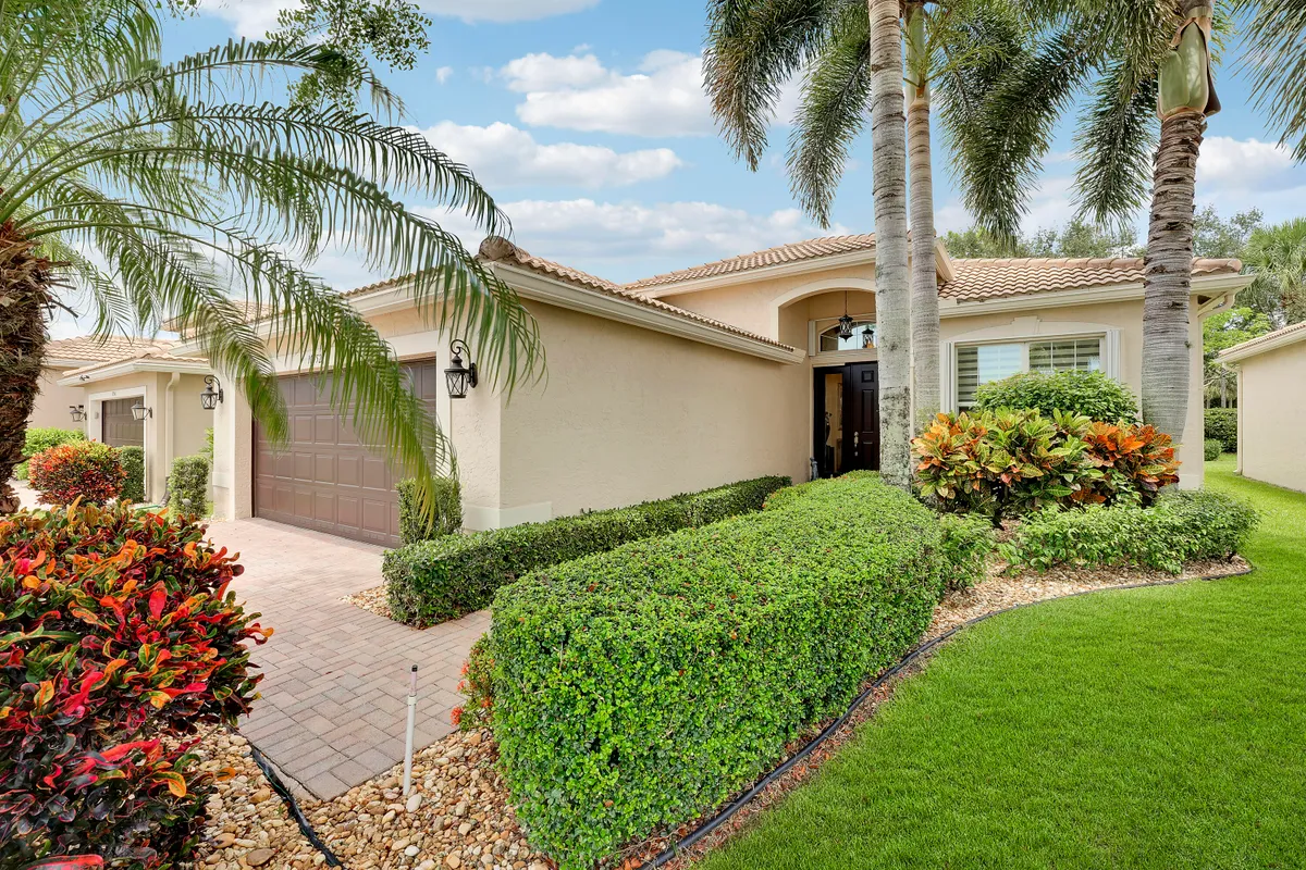 Property Slideshow image 1 of 34 | 10552 stone garden dr, Boynton Beach, FL, 33473