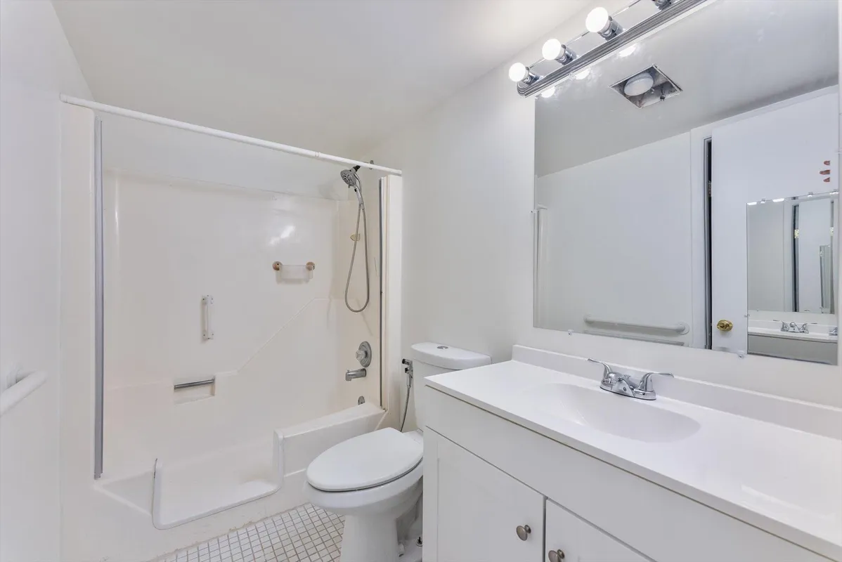 Property Slideshow image 1 of 32 | 117 lake dora dr, West Palm Beach, FL, 33411