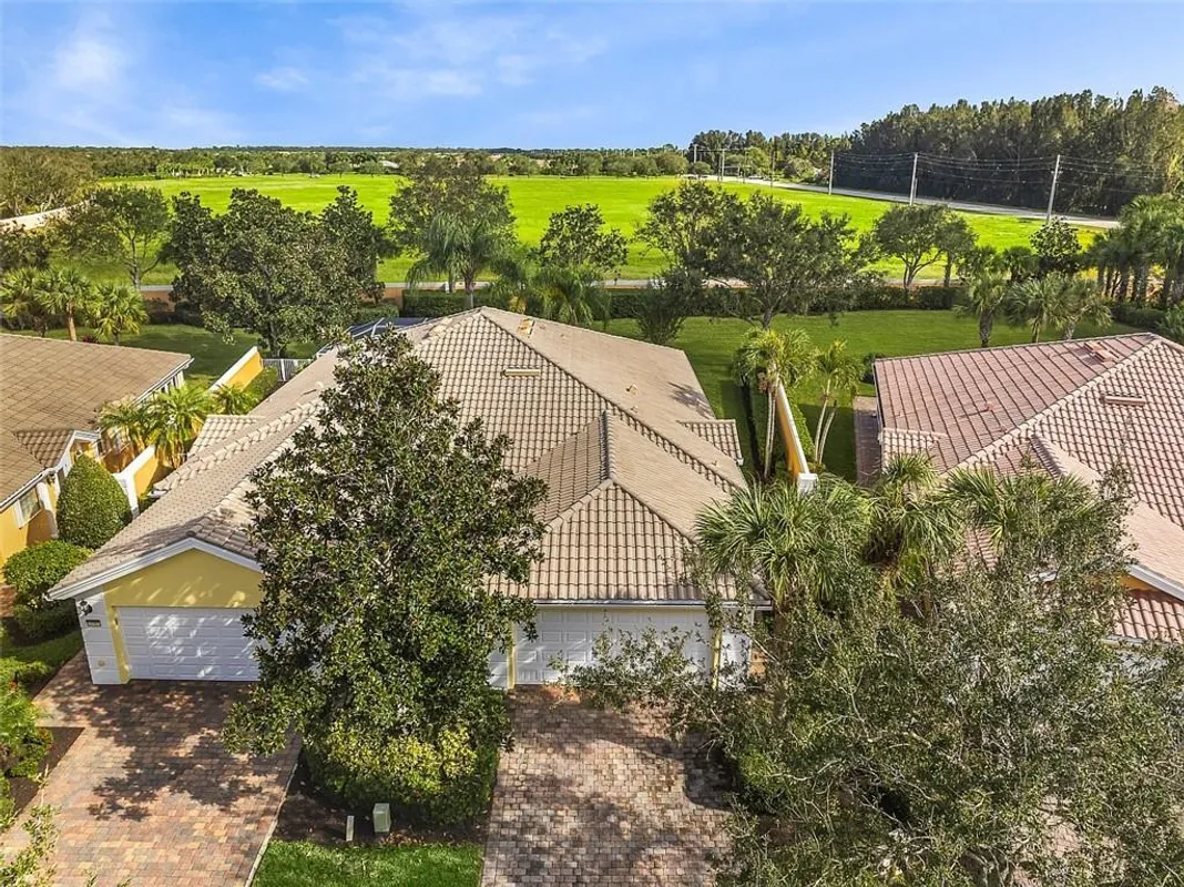 Property Slideshow image 1 of 36 | 4951 corsica sq, Vero Beach, FL, 32967