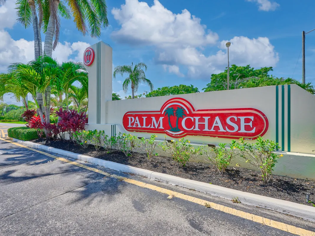 Property Slideshow image 1 of 42 | 10828 lake palm ln 202, Boynton Beach, FL, 33437