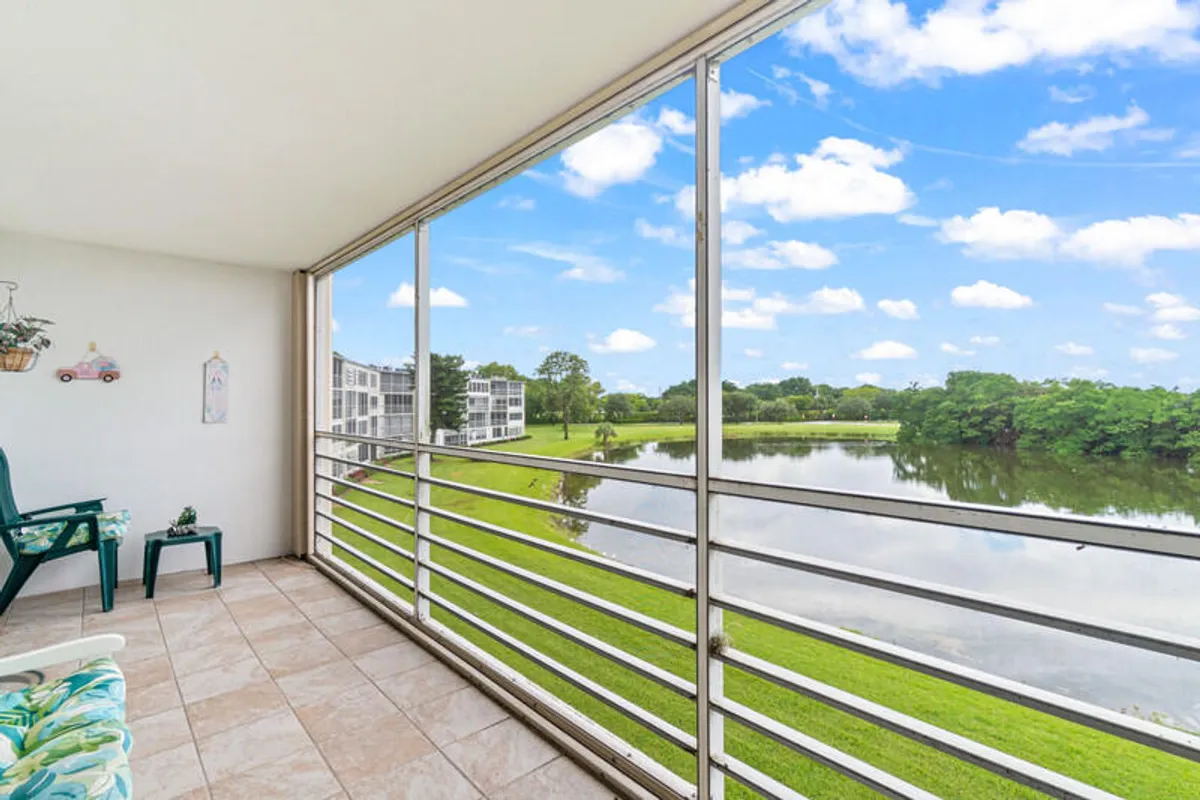 Property Slideshow image 1 of 17 | 3051 ainslie d, Boca Raton, FL, 33434