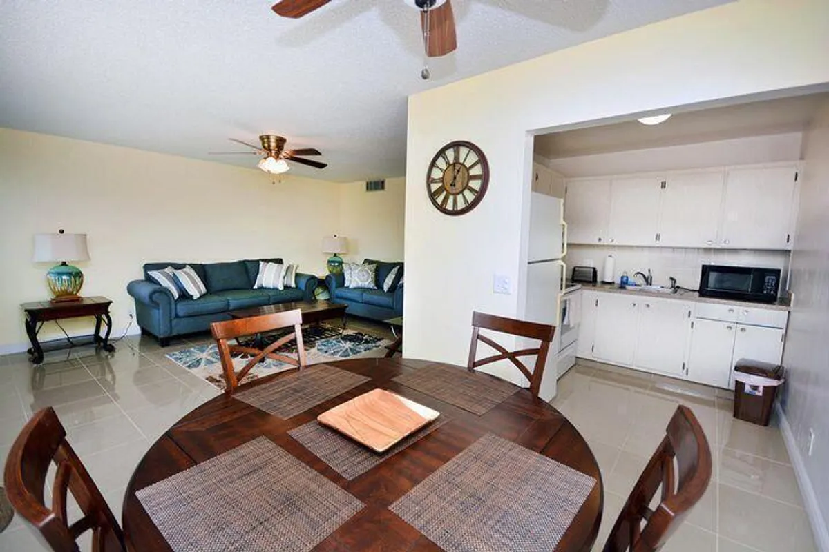 Property Slideshow image 1 of 10 | 3400 springdale blvd apt 316, Palm Springs, FL, 33461