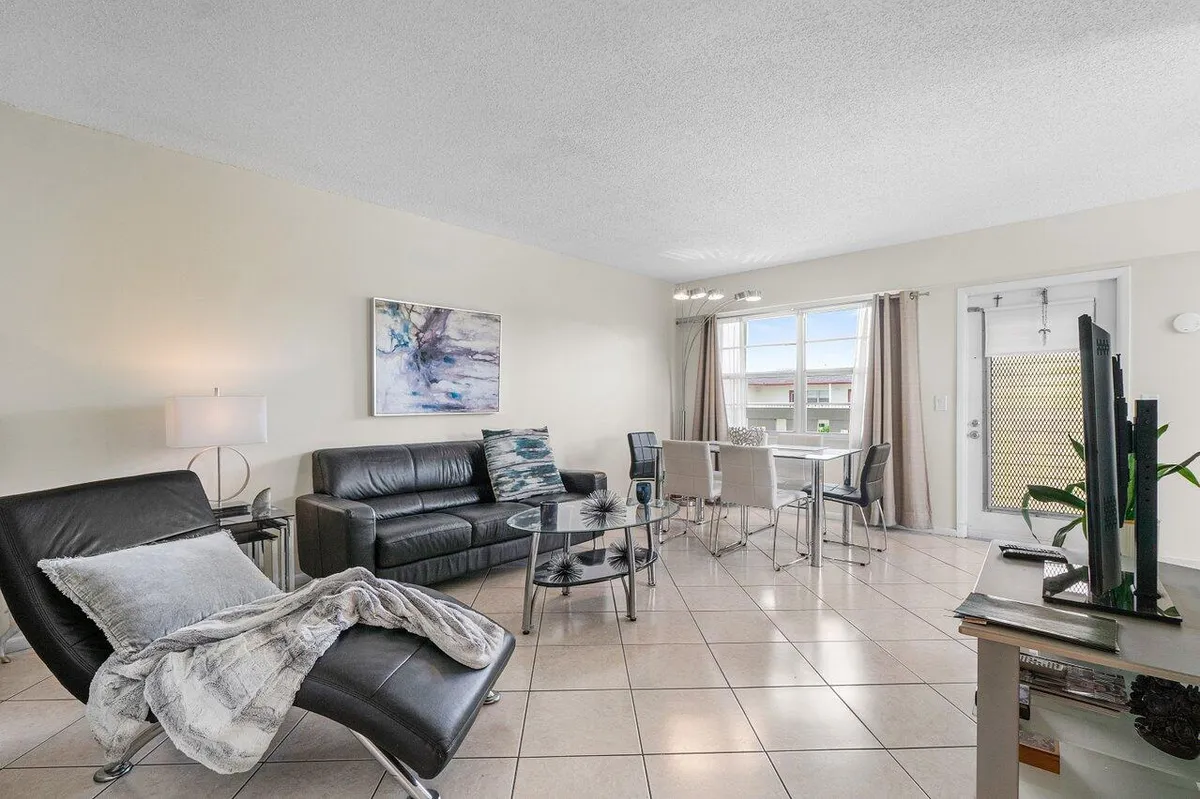 Property Slideshow image 1 of 19 | 281 fanshaw g, Boca Raton, FL, 33434