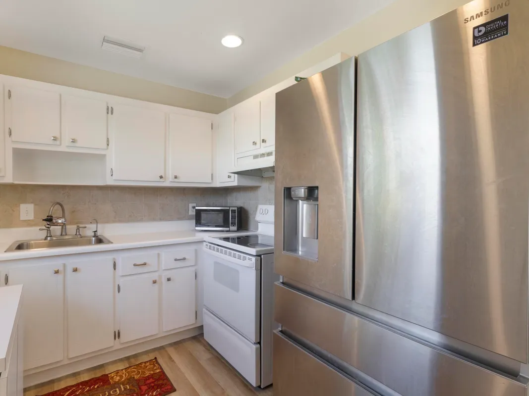 Property Slideshow image 1 of 31 | 652 flanders, Delray Beach, FL, 33484